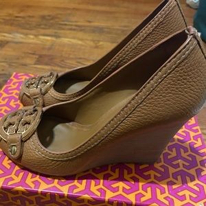 Tory Burch shoes size 6